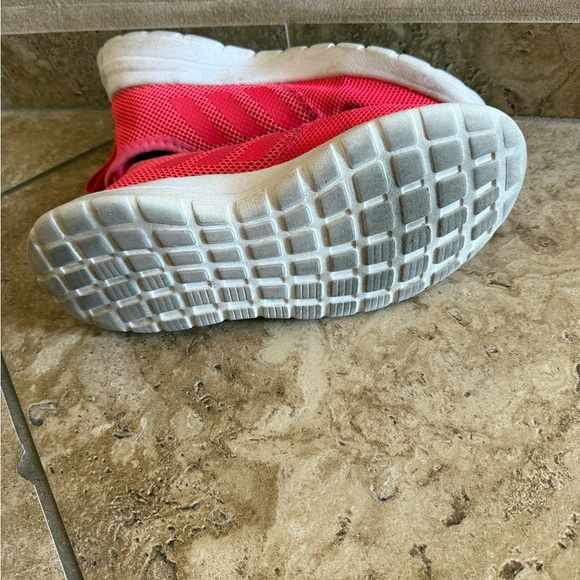 Adidas Pink Athletic Sneakers shoes - Picture 5 of 6